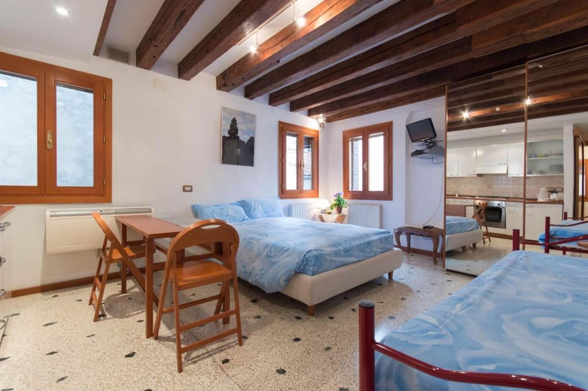Appartamenti Ca D'Oro Venedig Exteriör bild